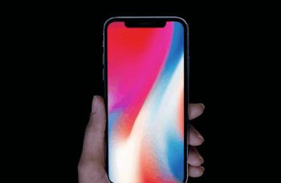 iPhoneX只因齊劉海設(shè)計(jì)或停產(chǎn)？網(wǎng)友：還是因?yàn)橘F