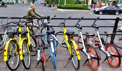外媒：中國(guó)共享單車(chē)企業(yè)燒錢(qián)大戰(zhàn)后都投入了巨頭的懷抱